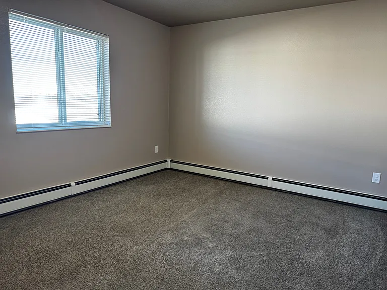 Oakview Apartments 1410 — Photo 55