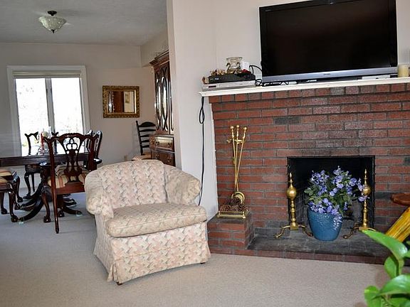 Living Room, Fireplace