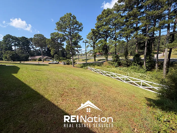 4 bed, 3.5 bath, 2506 sqft, $1,895 — Photo 3
