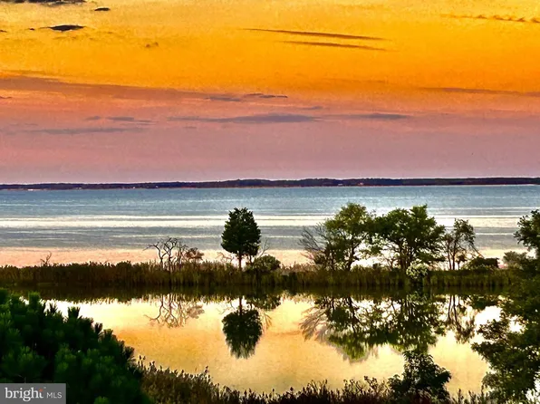 111 Marshgrass Way #43, Chester, MD 21619