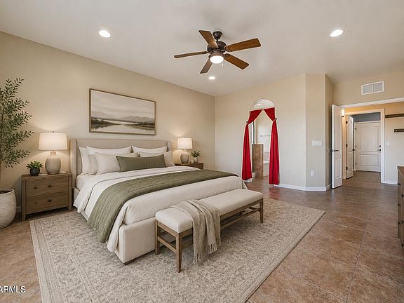 4th image of 4201 S ROSEMARY Court