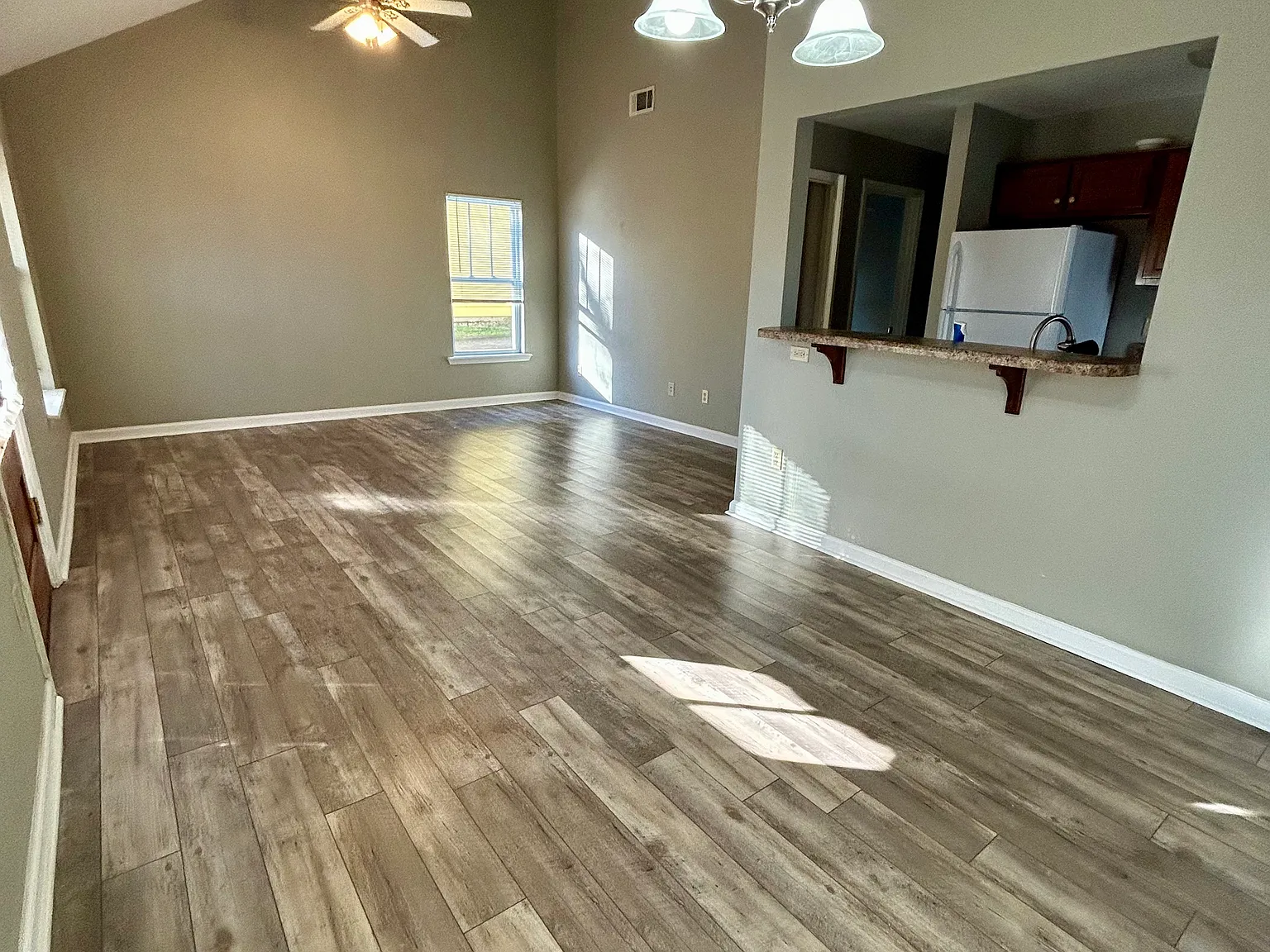 135 Countryview Ln — Photo 4