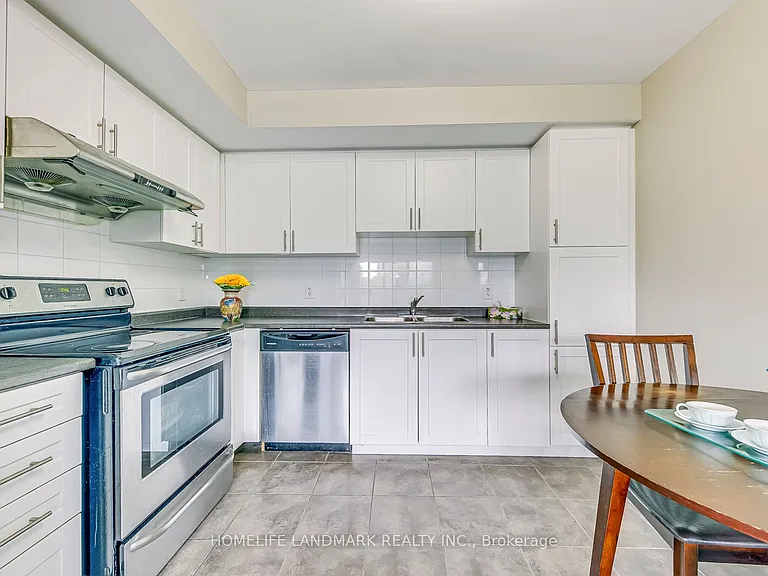 2891 Rio Ct #121 — Photo 9