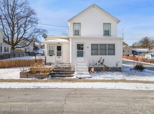 15 Harris Ave, Ravena, NY 12143