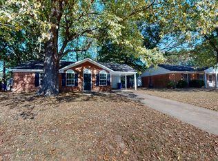 2800 Meadowbrook Dr, Horn Lake, MS 38637