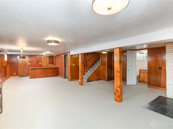 216 E Clay St, Lewisburg, OH 45338