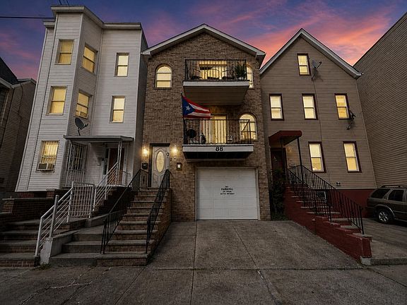 2nd image of 88 Brown Pl