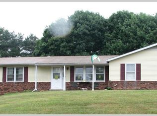 2719 Mystic Woods Ct, Mount Airy, MD 21771