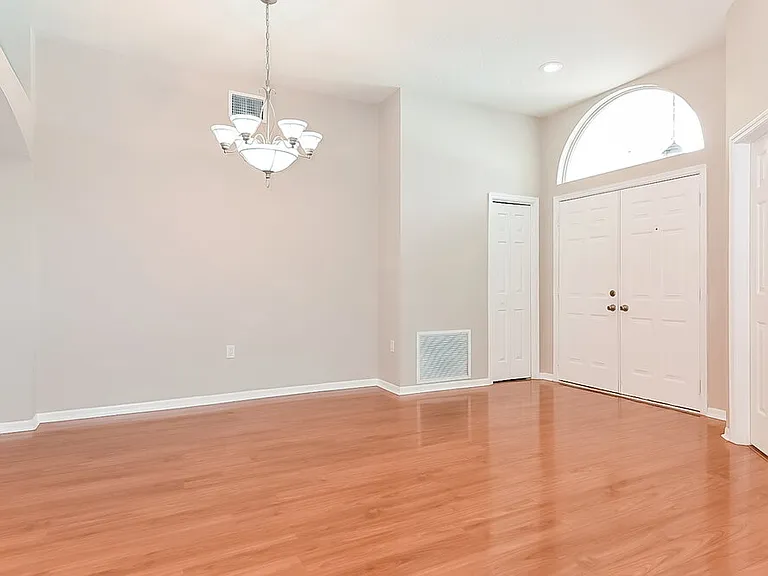 30035 Morningmist Dr — Photo 3