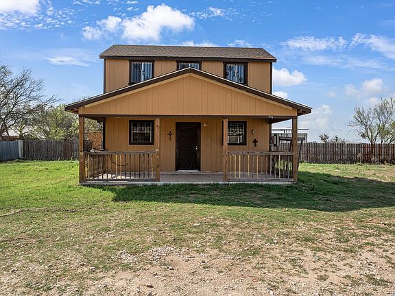 2nd image of 18883 Lagloria Rd