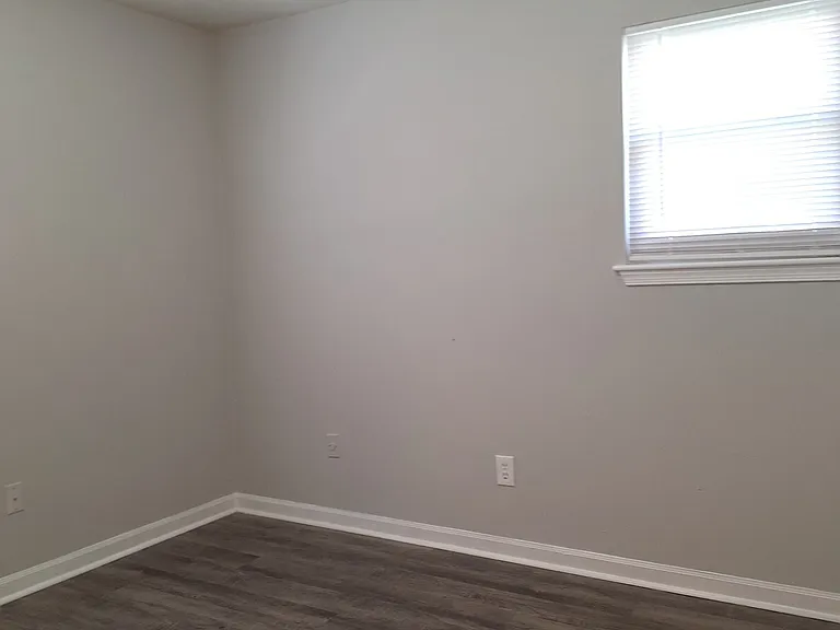 2429 Arkansas Ave — Photo 13