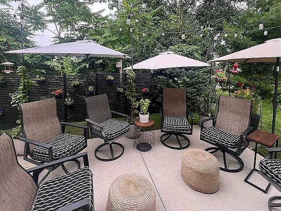3rd image of 674 Terrace Point Dr