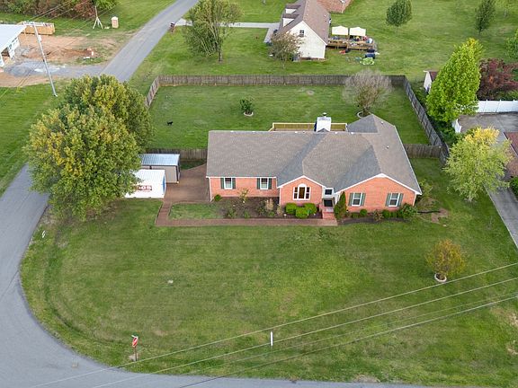 2nd image of 398 Brookridge Dr