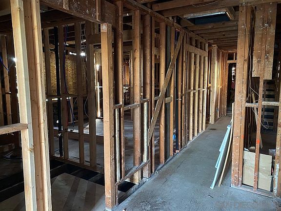 2nd image of 5150 Marlborough Dr
