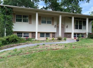 1974 Dove St, Morristown, TN 37814