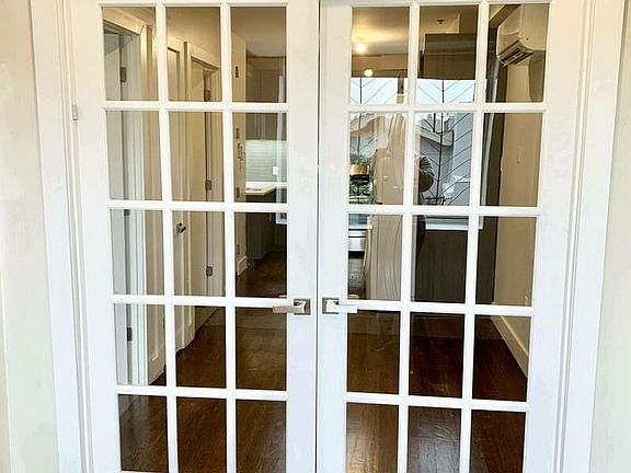 5th image of 211 Spencer St Unit 5C