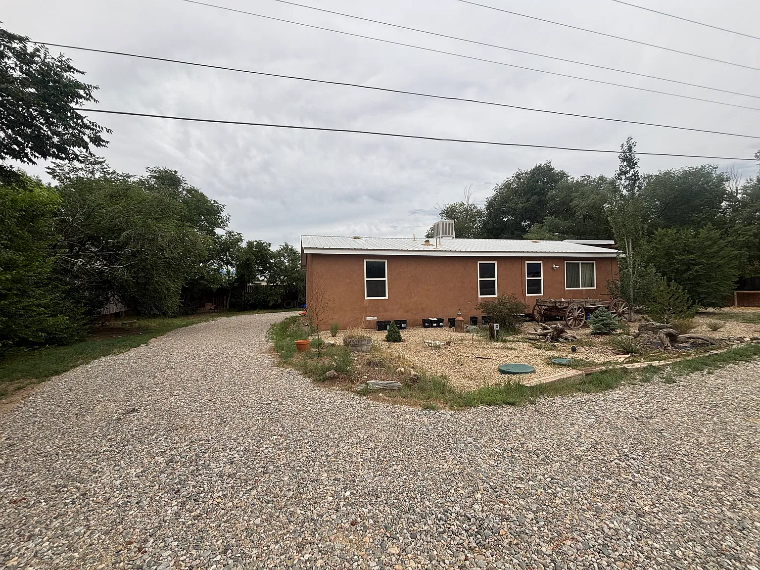 3 bed, $2,100 — Photo 3