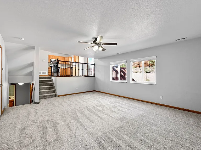 4907 Brant Rd — Photo 11