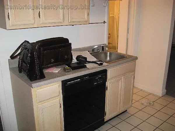 48 Evergreen St #32 — Photo 2