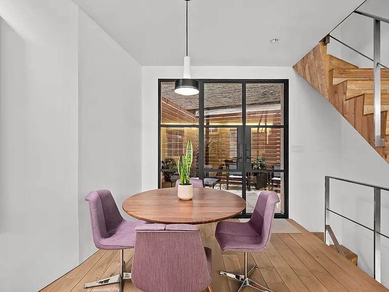 130 Charles St #TWHS — Photo 9