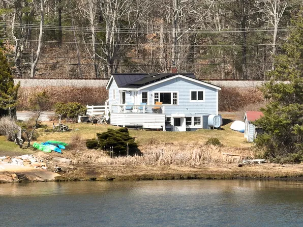 283 Mills Road, Newcastle, ME 04553