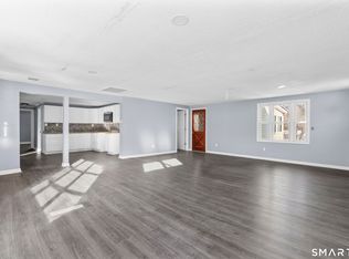 61 Flyers Drive, Norwich, CT 06360