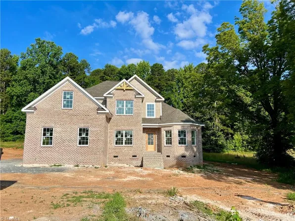 2845 Turtle Lake Bnd, Randleman, NC 27317