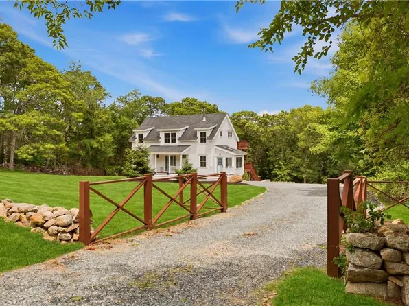 26 Old Stone Church Rd, Little Compton, RI 02837