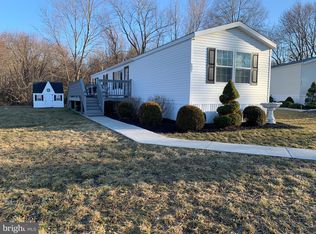 237 Shorewind Rd, Bear, DE 19701