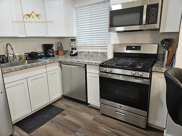 1834 S Amalia Ave #4 — Photo 7