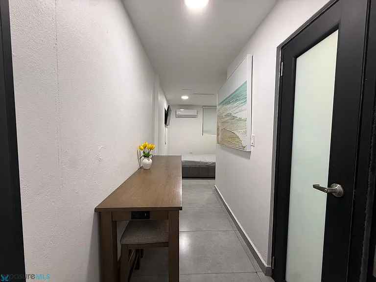 149 Calle Delbrey #1B — Photo 14