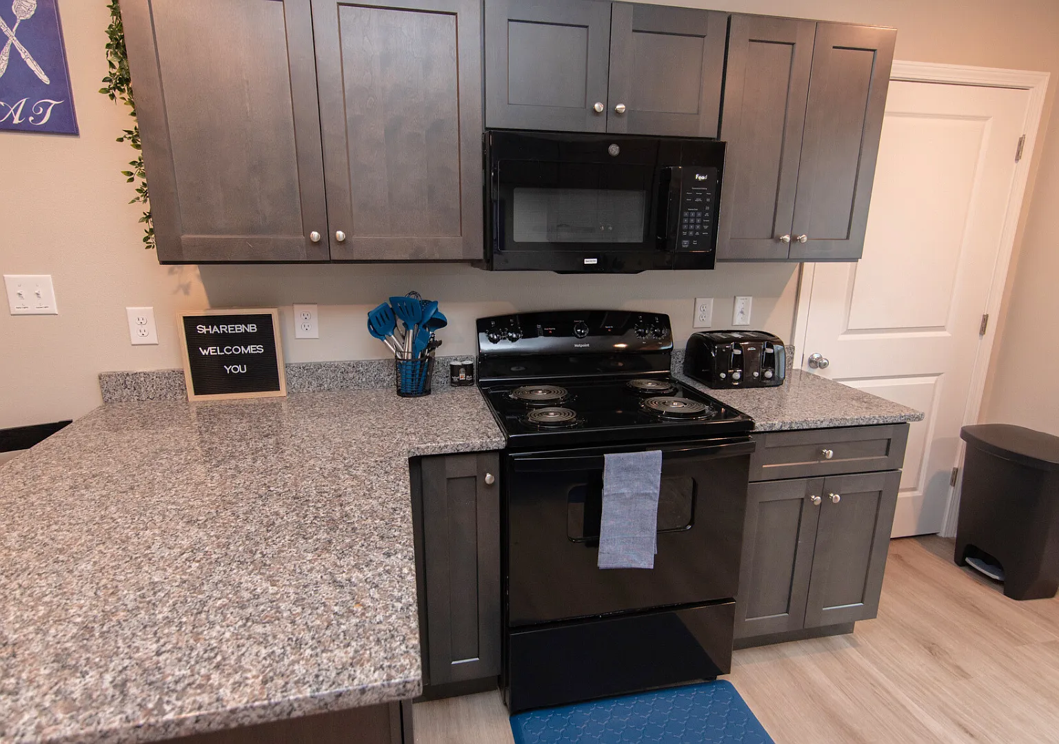 3 bed, 1404 sqft, $2,900 — Photo 4