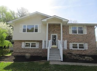 247 Ridgepark Dr, Beckley, WV 25801