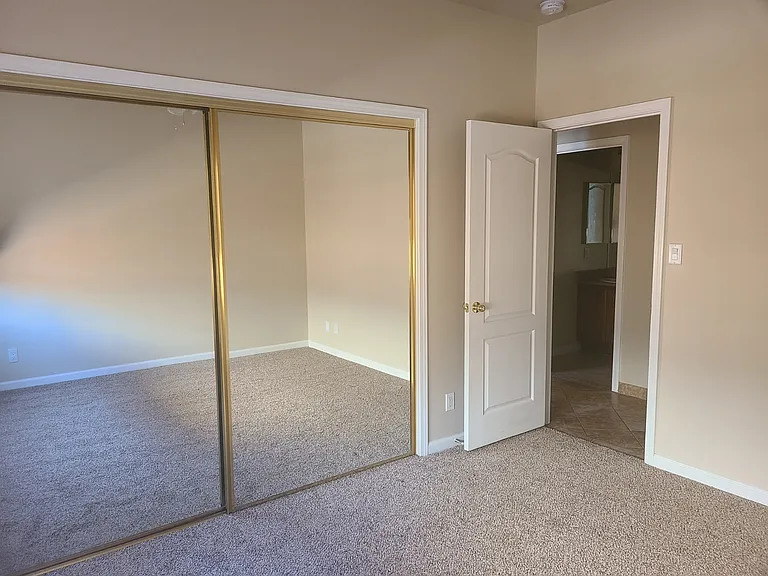 1535 Istrice Rd — Photo 3