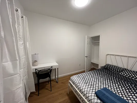 Rented by Oxford Property Group | media 6