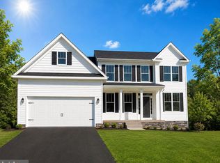 8 Tyler Ln, Fredericksburg, VA 22405