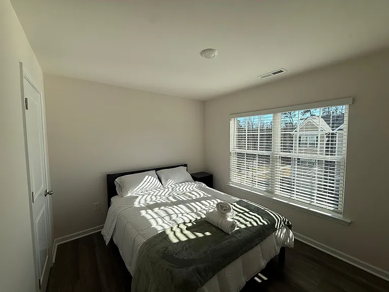 4153 Trevino Dr — Photo 19