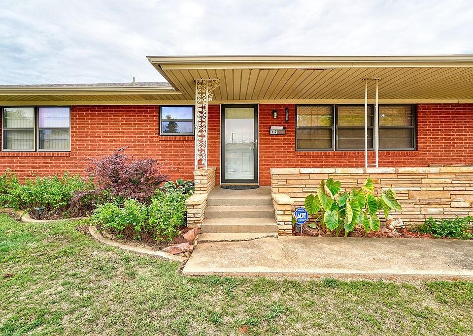 317 Oakwood Dr, Lindsay, OK 73052 Zillow