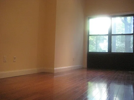 Rented by Keller Williams NYC | media 14