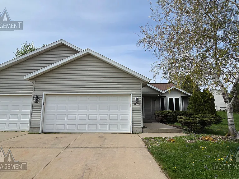 5605 Nancy Ln NW — Photo 1