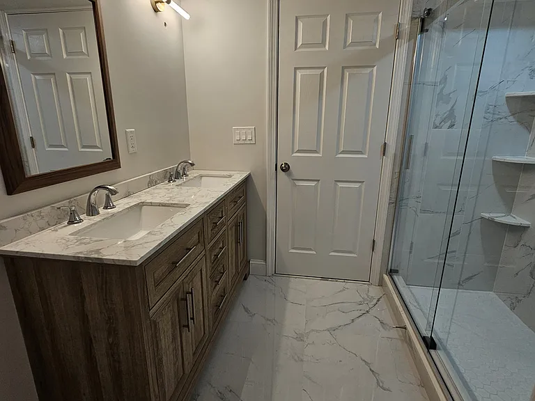 8 Sussex Ln — Photo 10