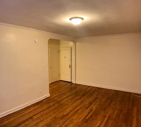 3rd image of 48 Saint Pauls Pl #6M