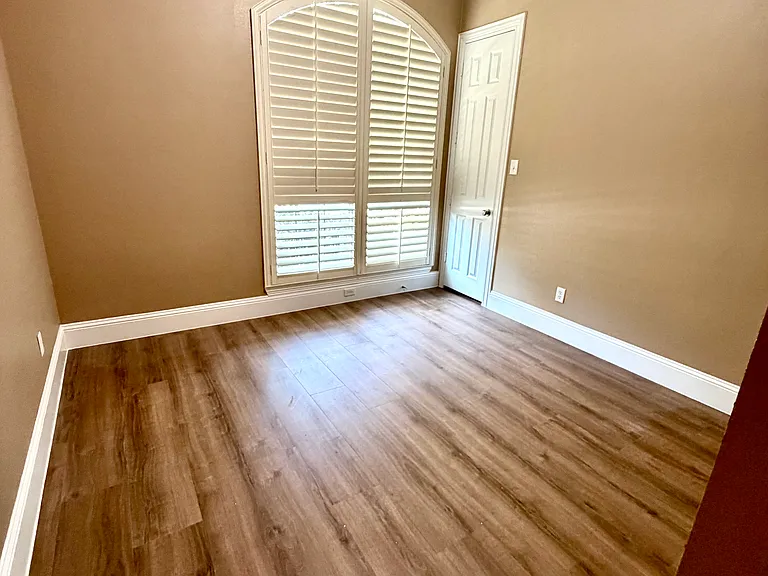 509 S Hampton Ct — Photo 22