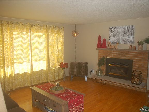 2nd image of 8513 N Way SW