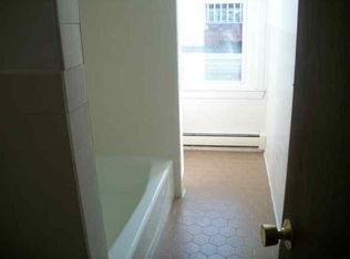 62 River St APT 3A, Cambridge, MA 02139