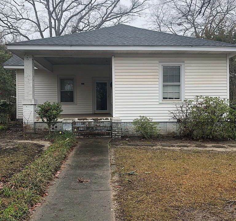 1st image of 231 Reynolds Ave