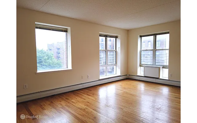 Rented by Douglas Elliman | media 24