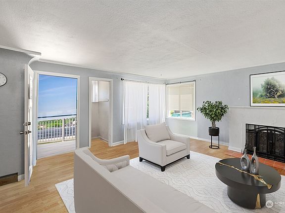 3rd image of 415 A Street NE