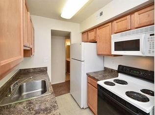 700 Edgewater Dr APT 203, Salisbury, MD