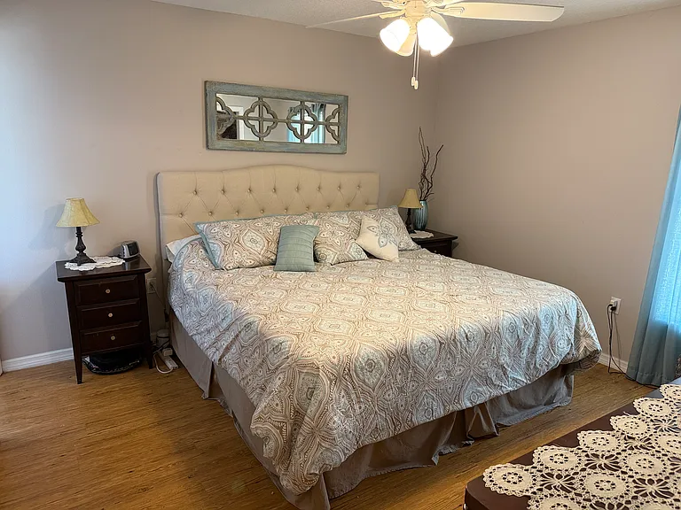4051 Adrian Ave — Photo 7